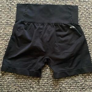 Women’s AYBL Balance V2 Seamless Shorts